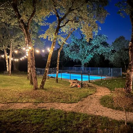 Le Domaine De La Claire Fontaine Gites -Chambres D'Hotes Montvalent Exterior foto